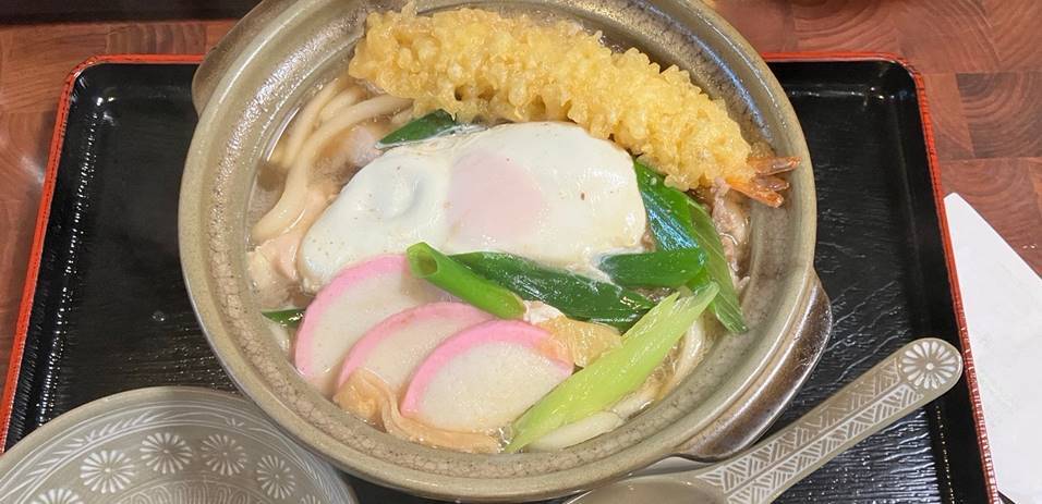 鍋焼きうどん